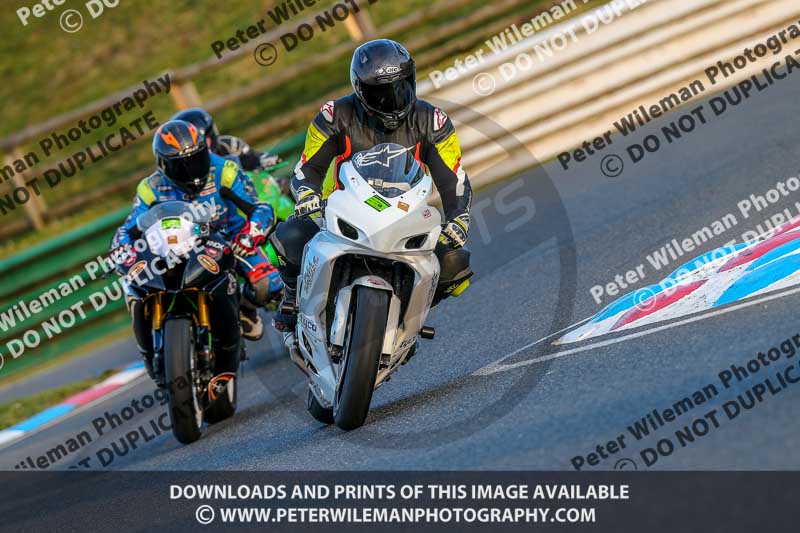 PJM Wedding Photography;enduro digital images;event digital images;eventdigitalimages;mallory park;mallory park photographs;mallory park trackday;mallory park trackday photographs;no limits trackdays;peter wileman photography;racing digital images;trackday digital images;trackday photos